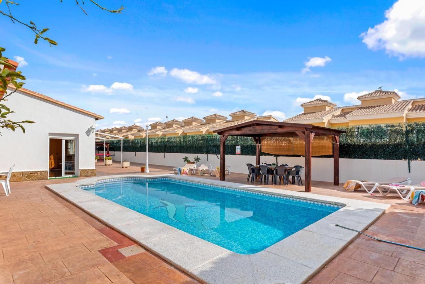 Villa Mercedes - Plusholidays カルプ エクステリア 写真